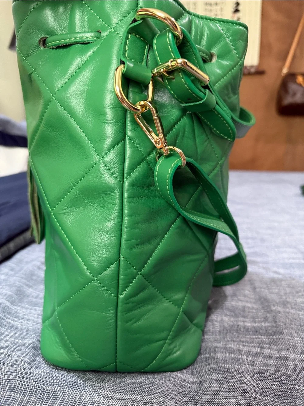 Green genuine Leather bucket Tote with Italian Craftsmanship